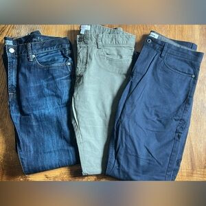 3 Pairs of Men’s Pants/Jeans Medium